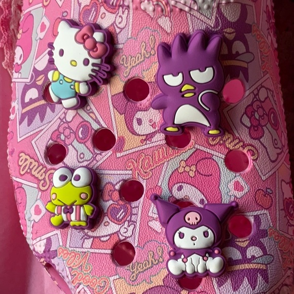 π±ππ± CROCS HELLO KITTY  CLOGS π±ππ± - Picture 11 of 16